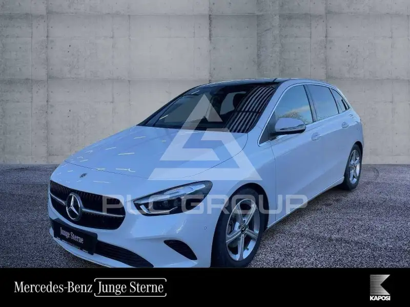 2023 Mercedes Benz B 200