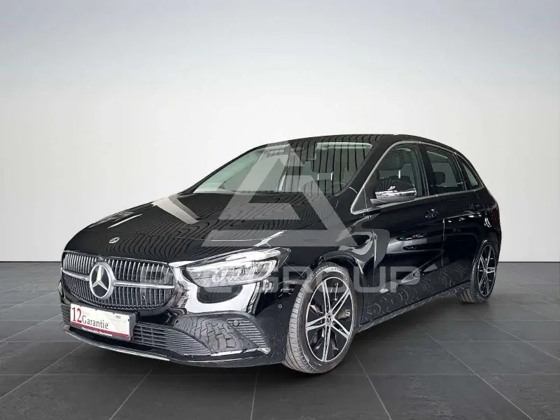 2023 Mercedes Benz B 200