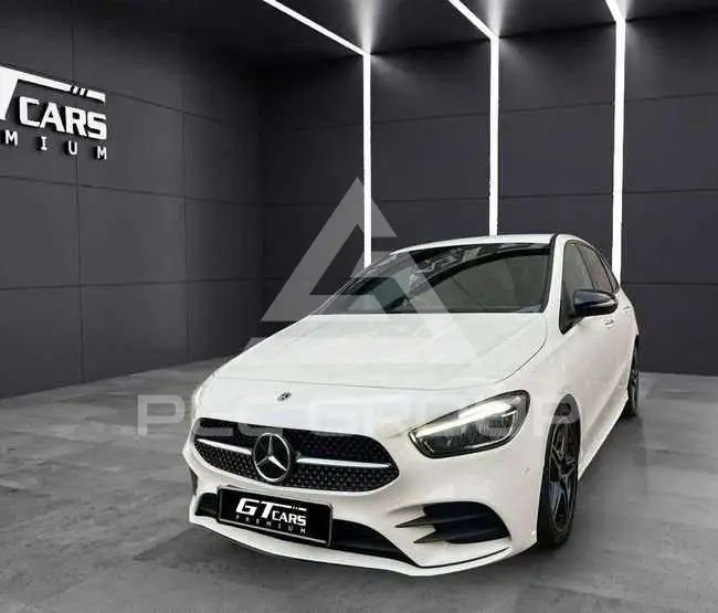 2023 Mercedes Benz B 200