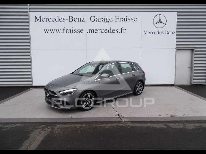 2023 Mercedes Benz B 200