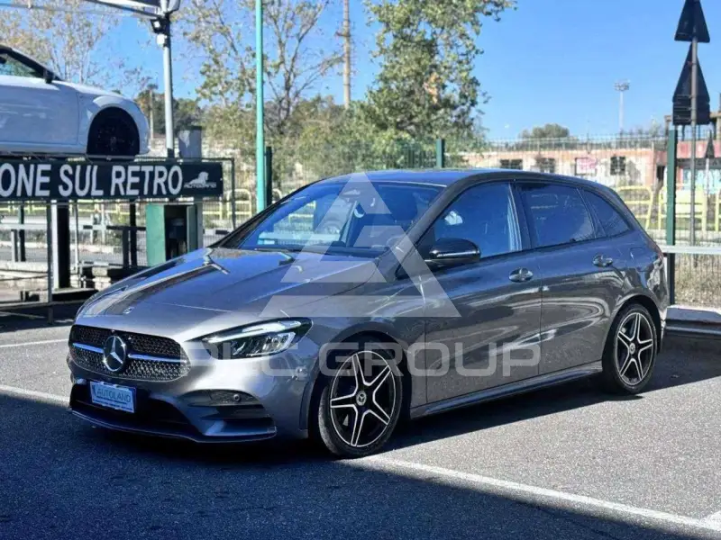 2023 Mercedes Benz B 200