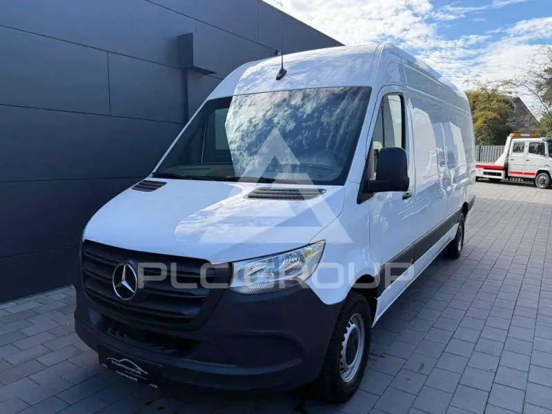 2023 Mercedes Benz Sprinter