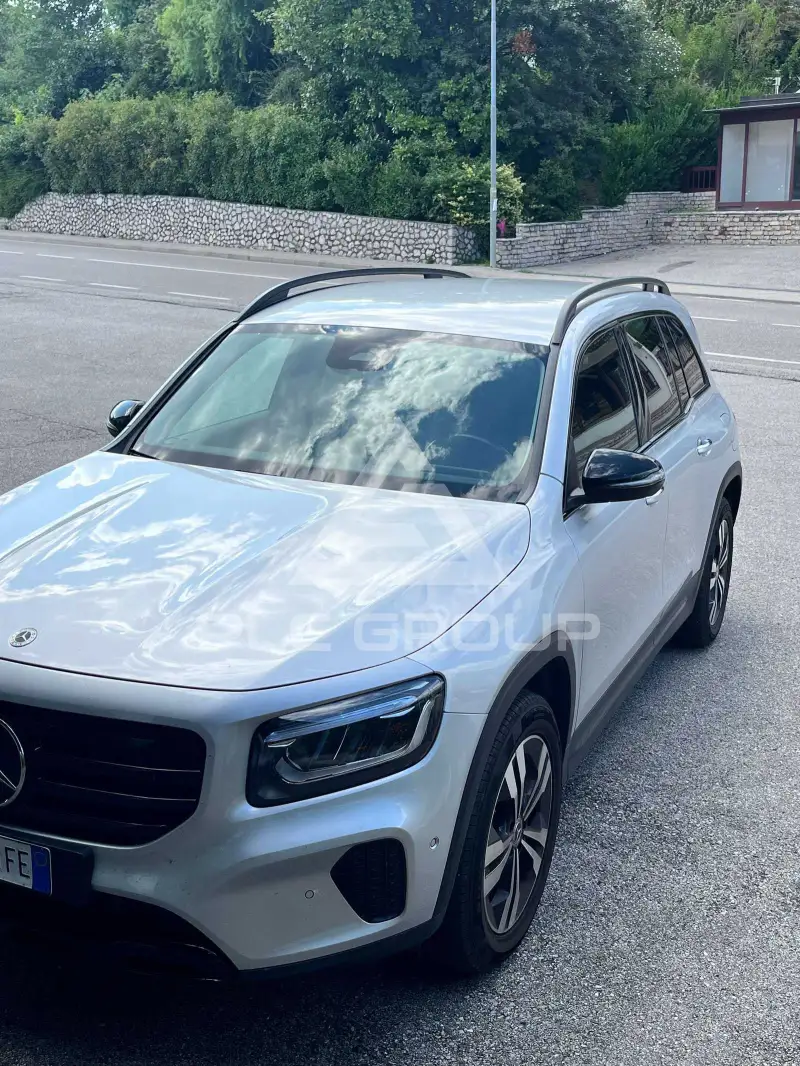 2023 Mercedes Benz 200