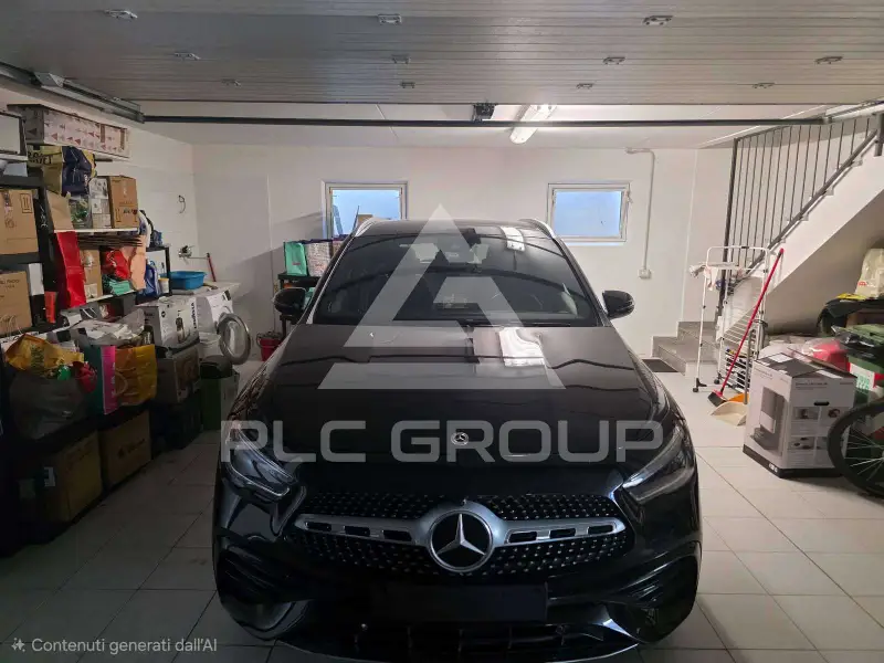 2023 Mercedes Benz 200