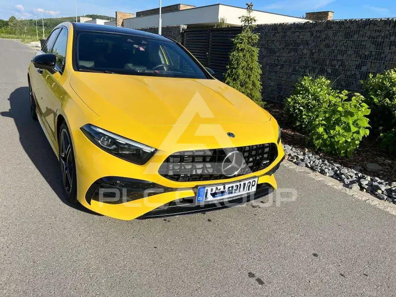 2023 Mercedes Benz 200