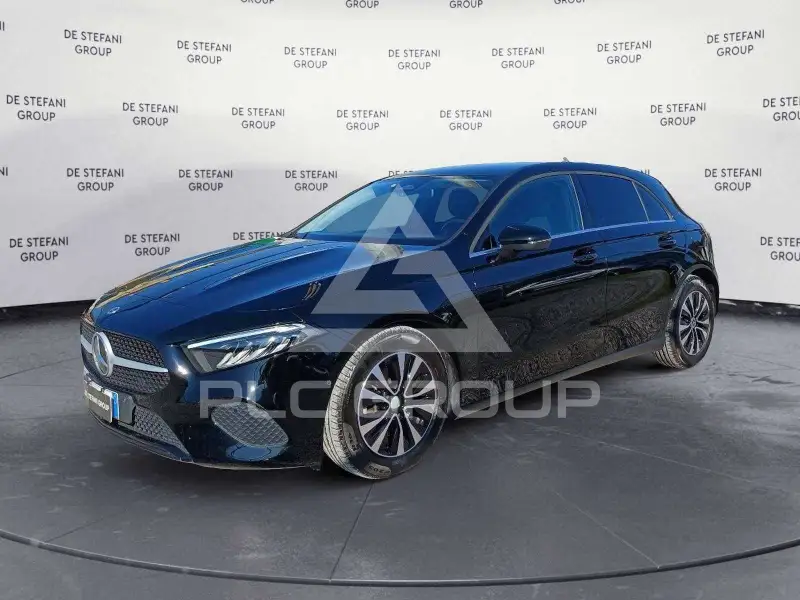 2023 Mercedes Benz A 180