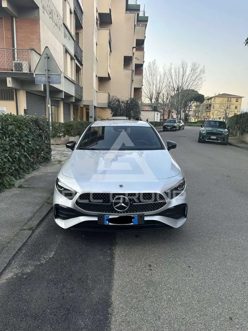 2023 Mercedes Benz A 180