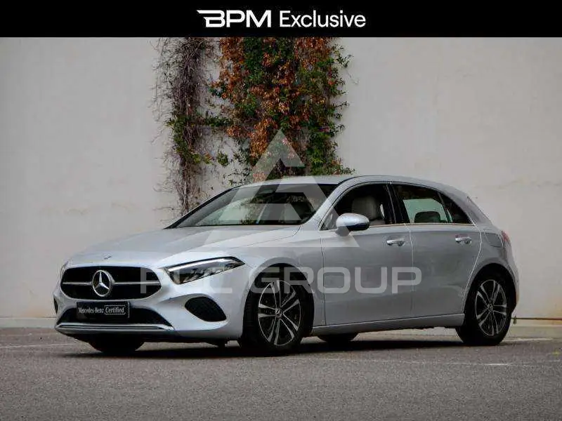 2023 Mercedes Benz A 180