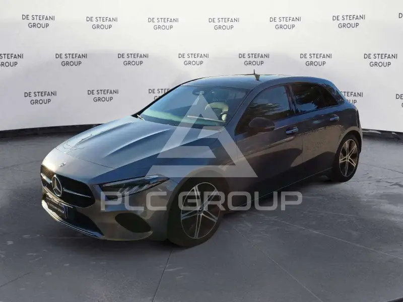 2023 Mercedes Benz A 180