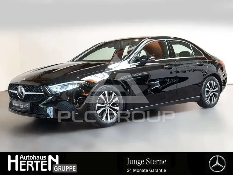2023 Mercedes Benz A 180