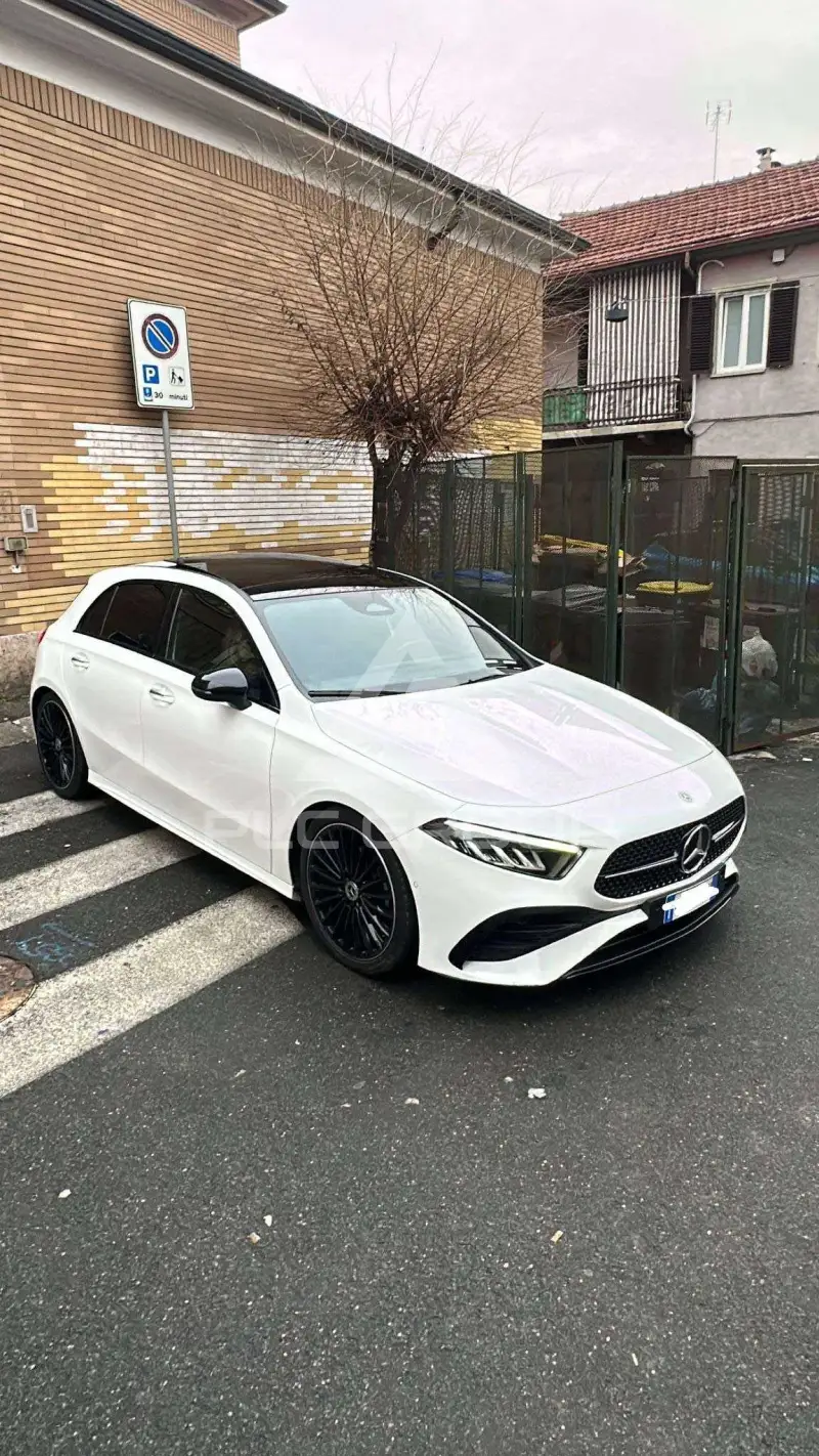 2023 Mercedes Benz A 180