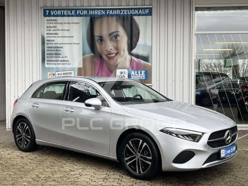 2023 Mercedes Benz A 200