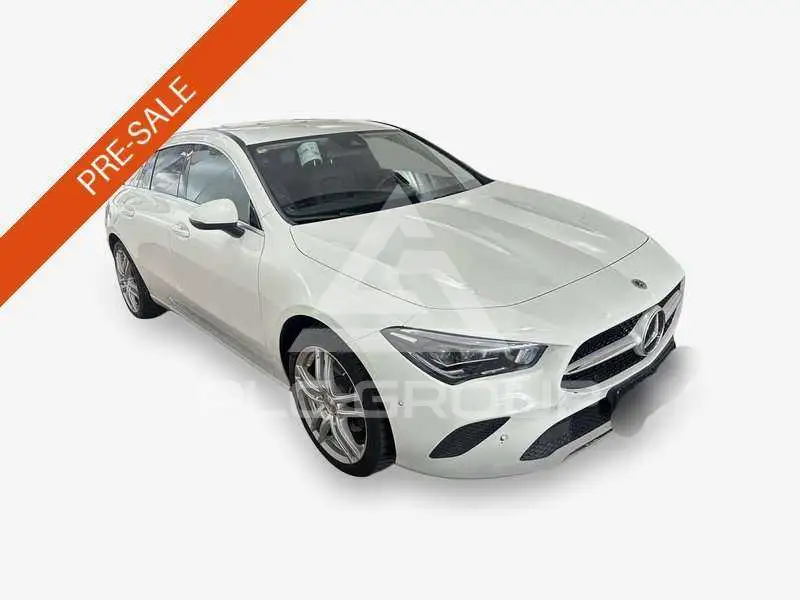2023 Mercedes Benz CLA 200