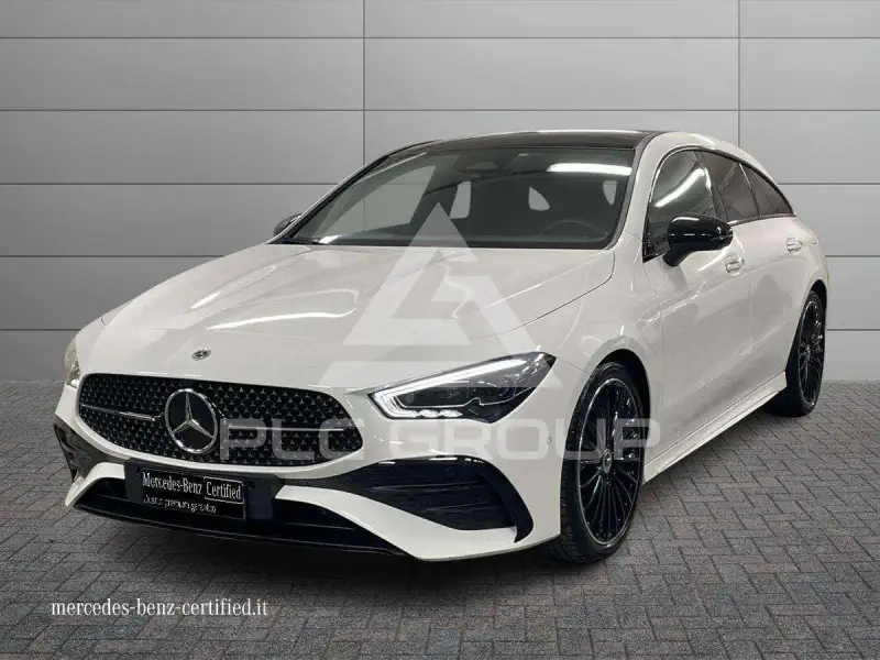 2023 Mercedes Benz CLA 200