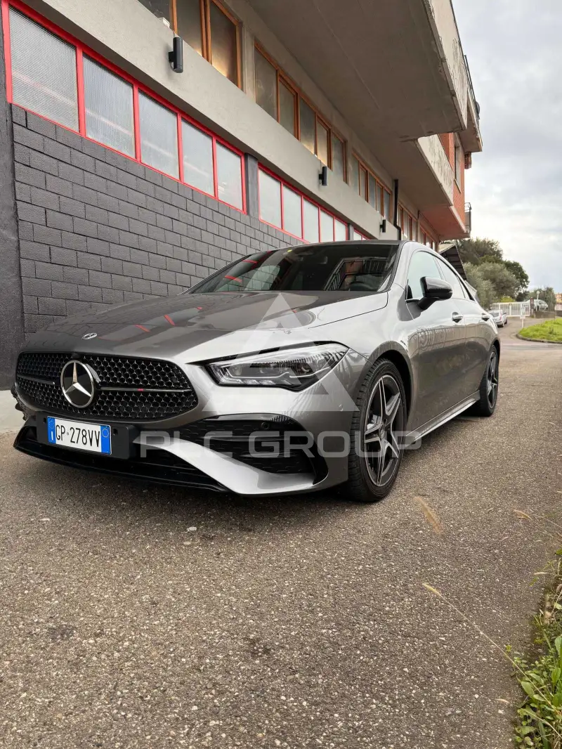 2023 Mercedes Benz CLA 200