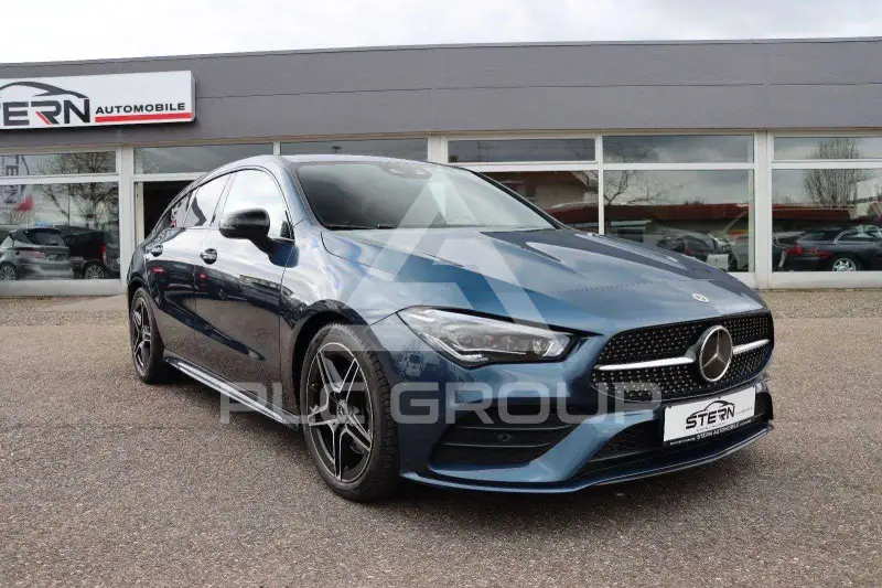 2023 Mercedes Benz CLA 220