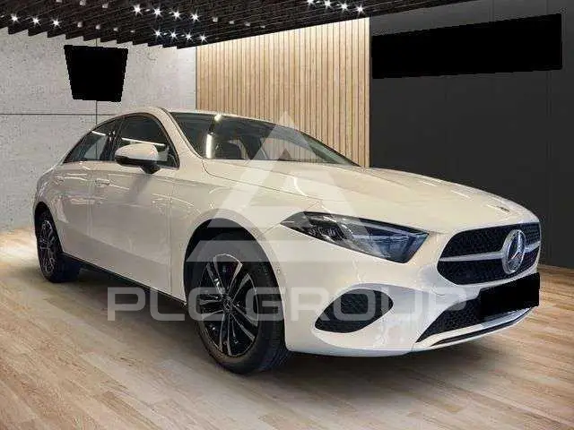 2023 Mercedes Benz A 250