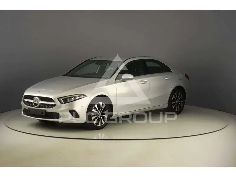 2023 Mercedes Benz A 250