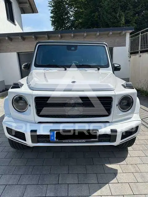 2023 Mercedes Benz G 400