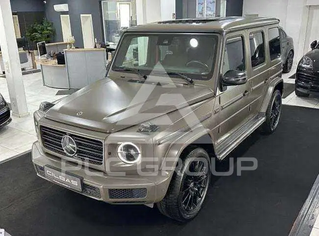 2023 Mercedes Benz G 400
