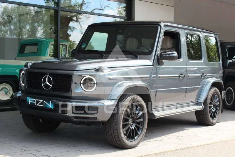 2023 Mercedes Benz G 400
