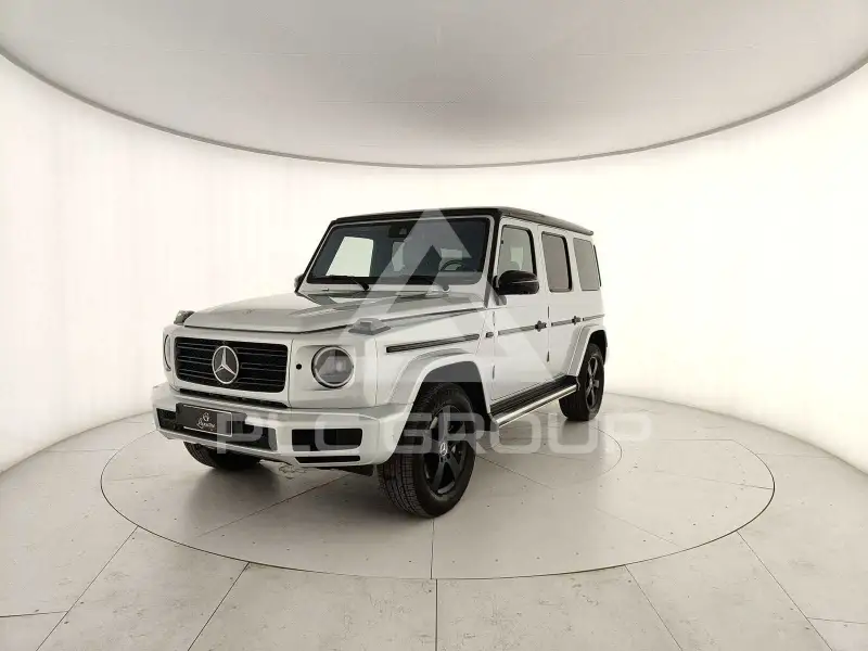2023 Mercedes Benz G 400