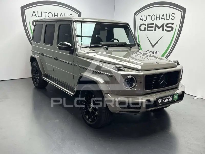 2023 Mercedes Benz G 400