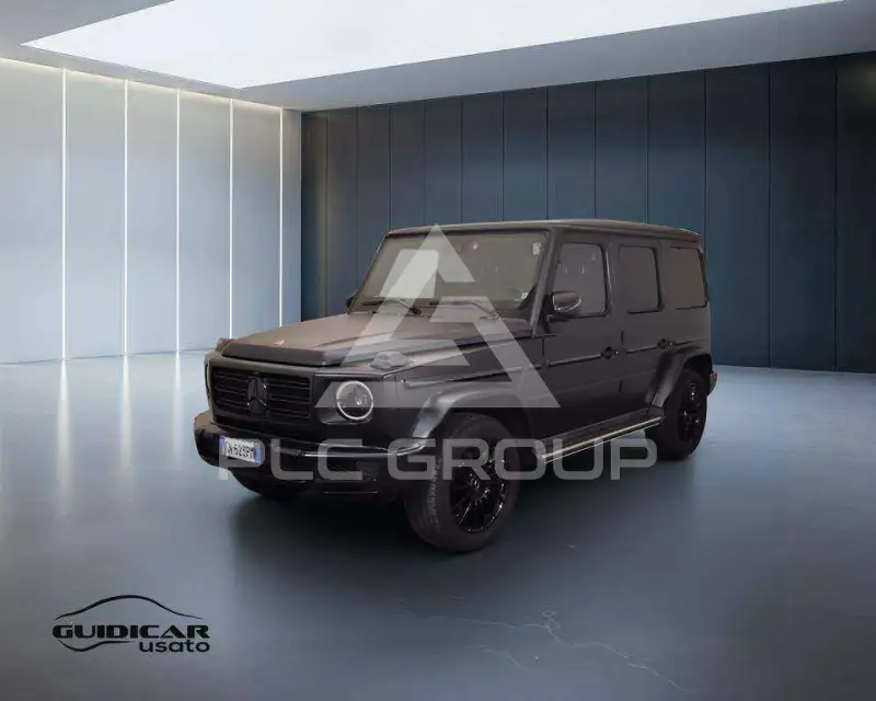 2023 Mercedes Benz G 400
