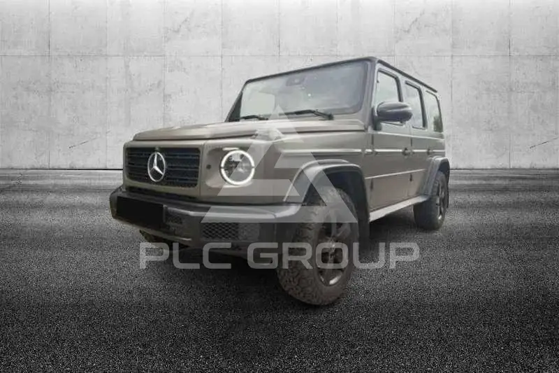 2023 Mercedes Benz G 400