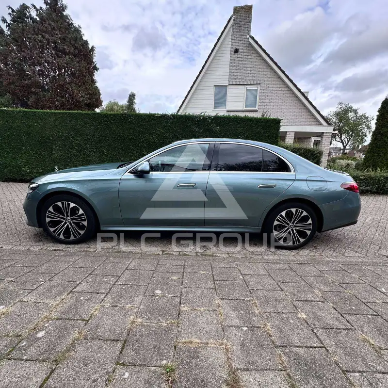 2023 Mercedes Benz E 300