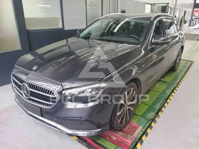 2023 Mercedes Benz E 300