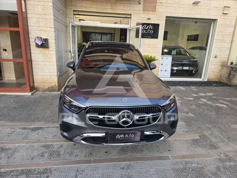 2023 Mercedes Benz 220