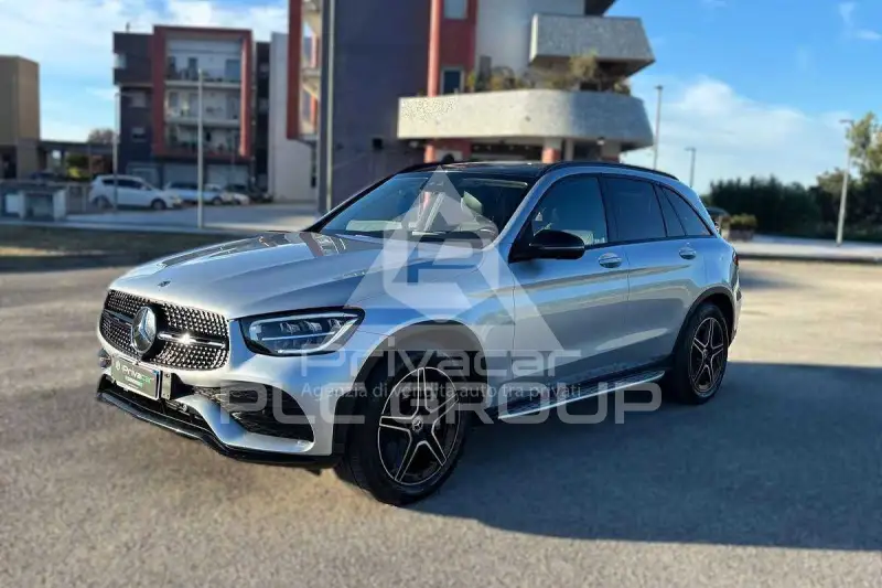 2023 Mercedes Benz GLC 300