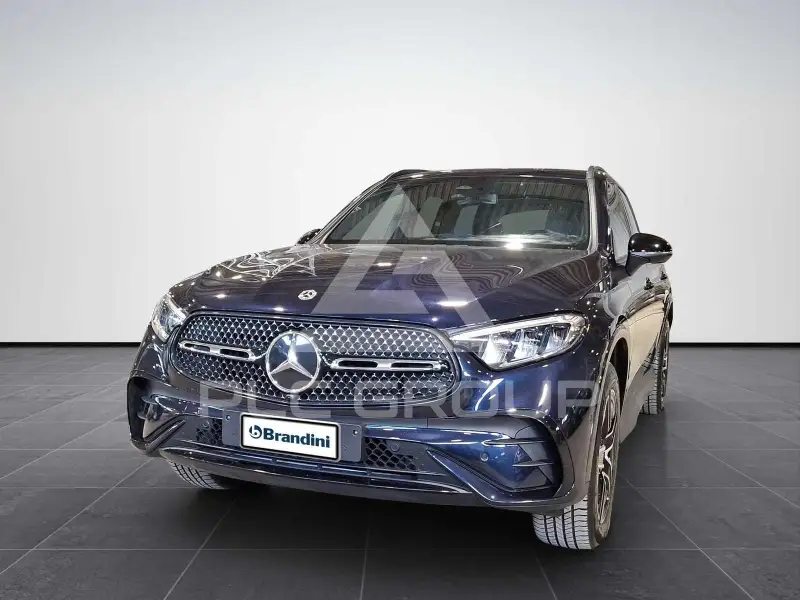 2023 Mercedes Benz GLC 300