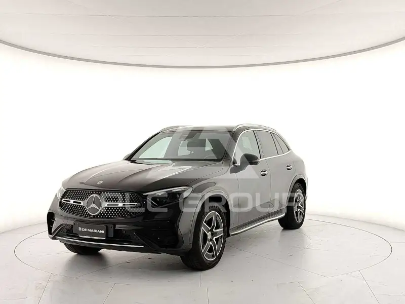 2023 Mercedes Benz GLC 300