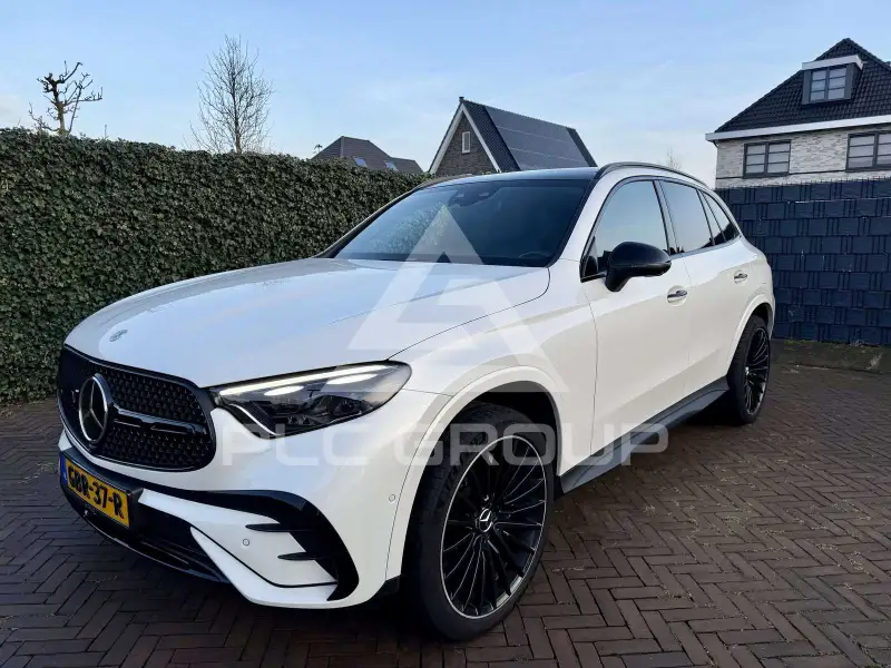 2023 Mercedes Benz GLC 300