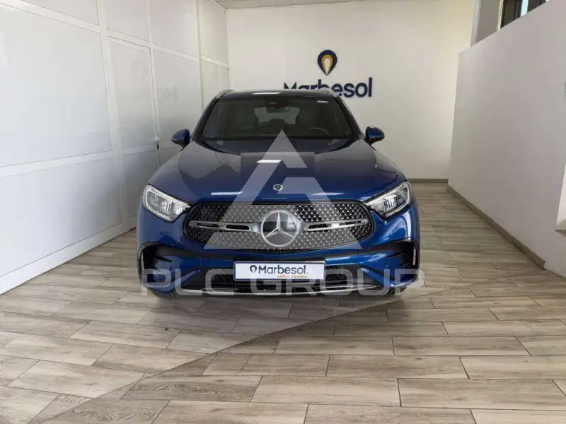 2023 Mercedes Benz GLC 300