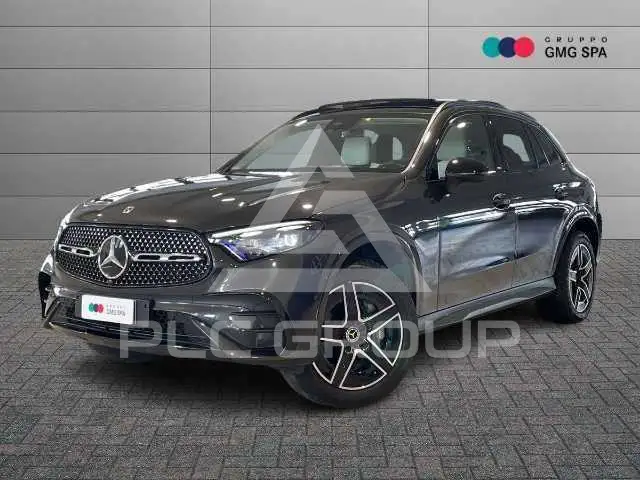 2023 Mercedes Benz GLC 300