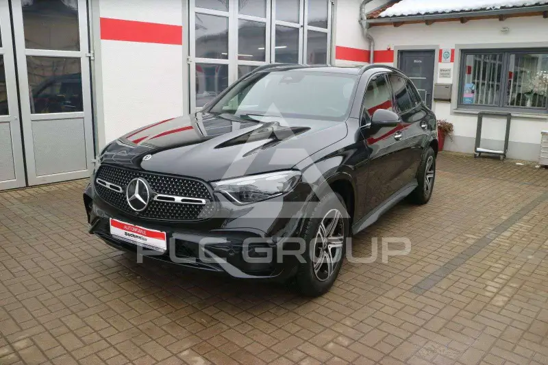 2023 Mercedes Benz GLC 300