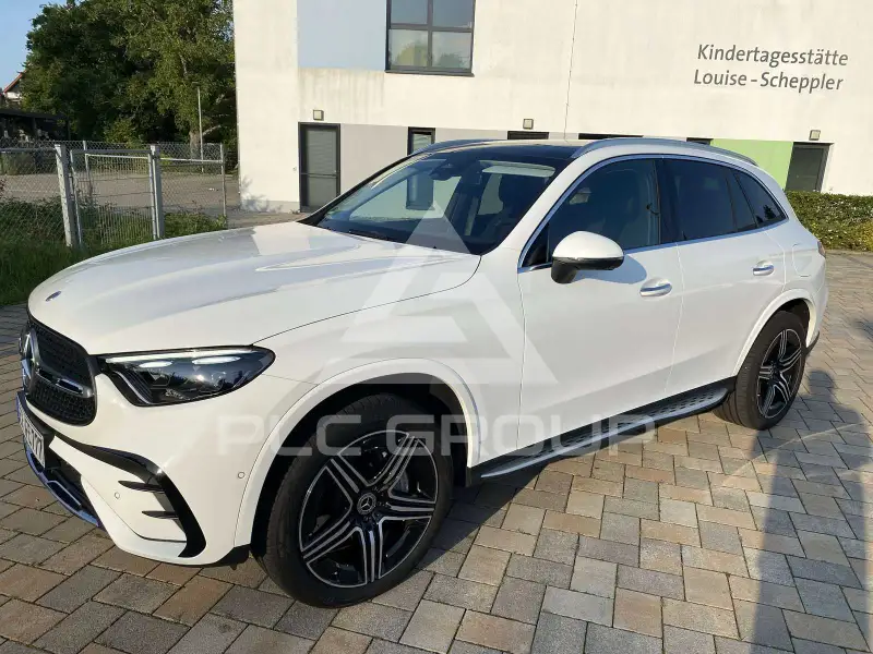 2023 Mercedes Benz GLC 300