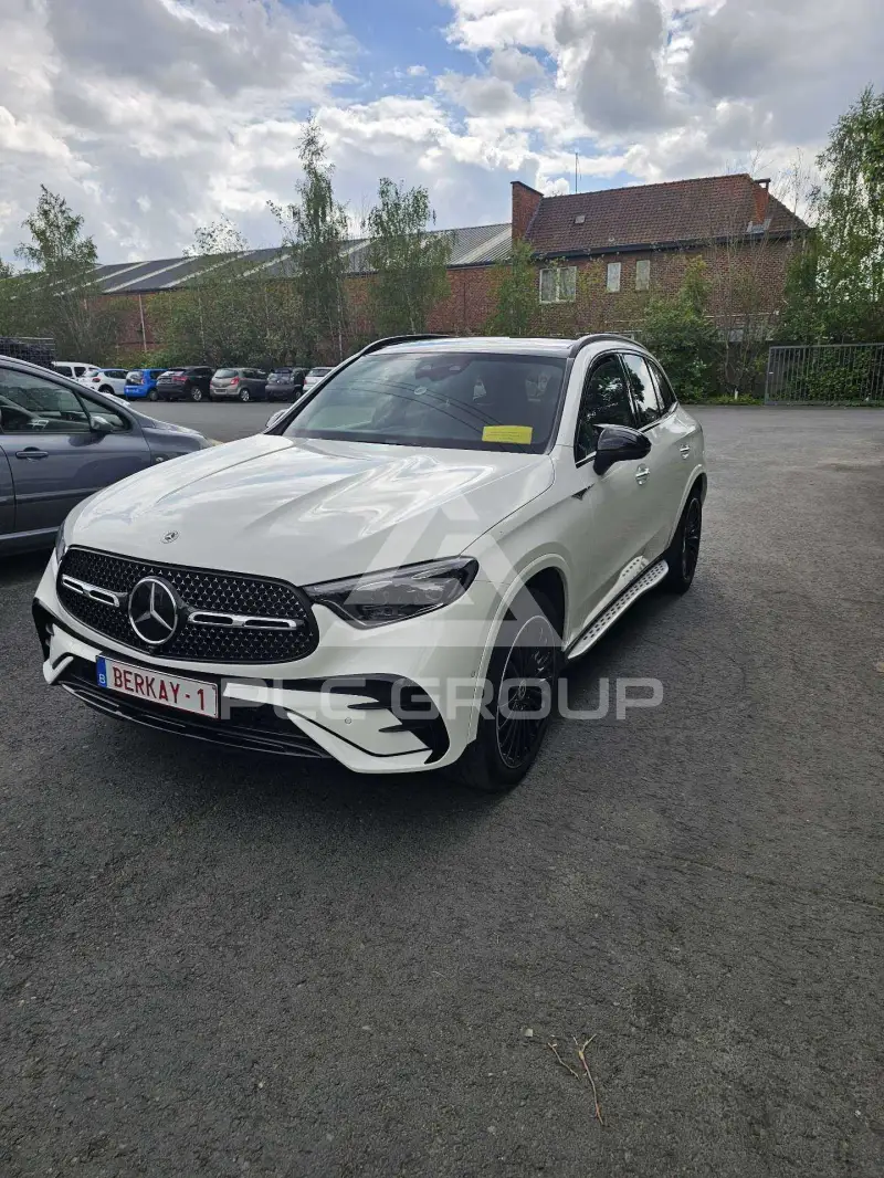 2023 Mercedes Benz GLC 300