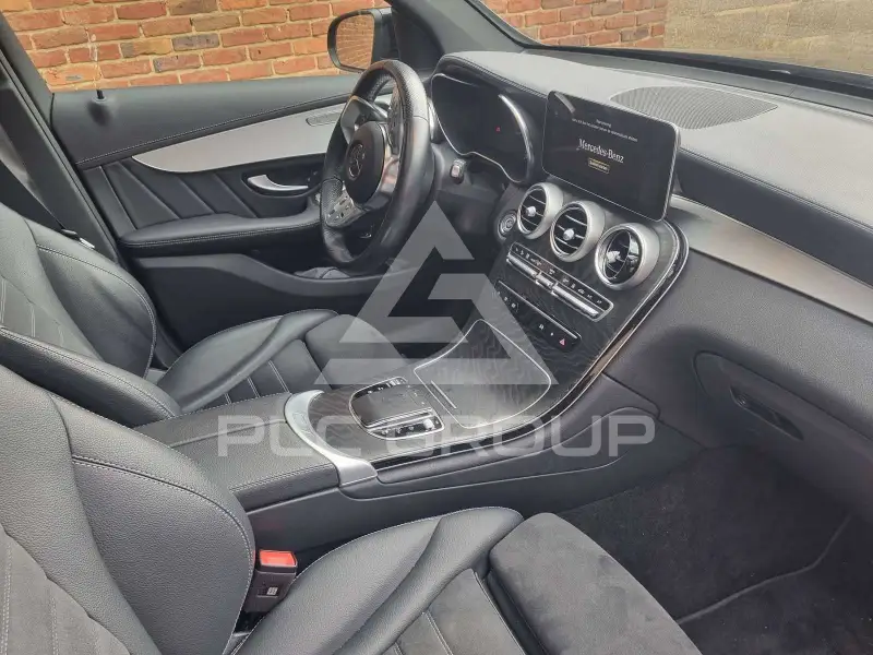 2023 Mercedes Benz GLC 300