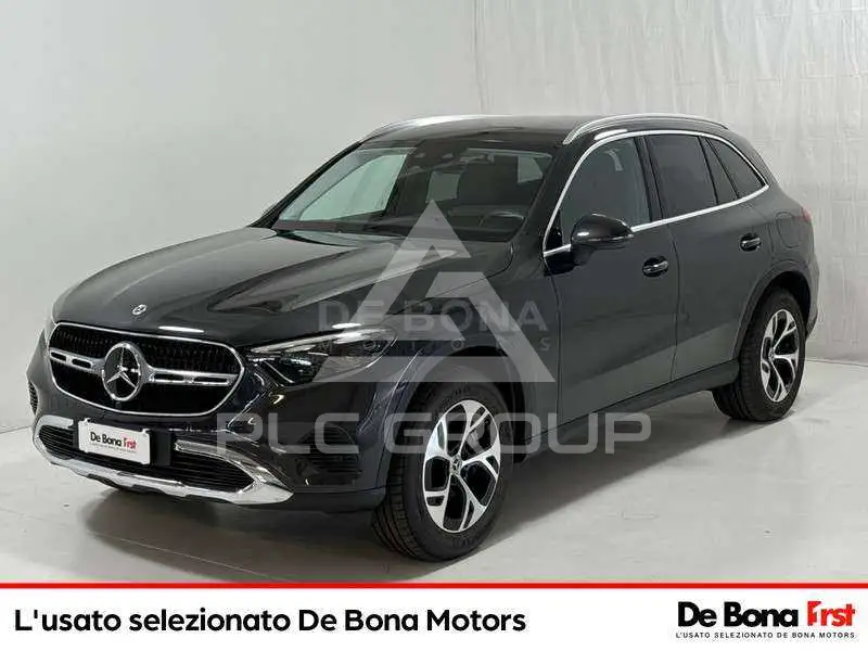 2023 Mercedes Benz GLC 300