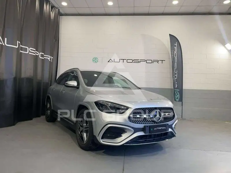 2024 Mercedes Benz GLA 250