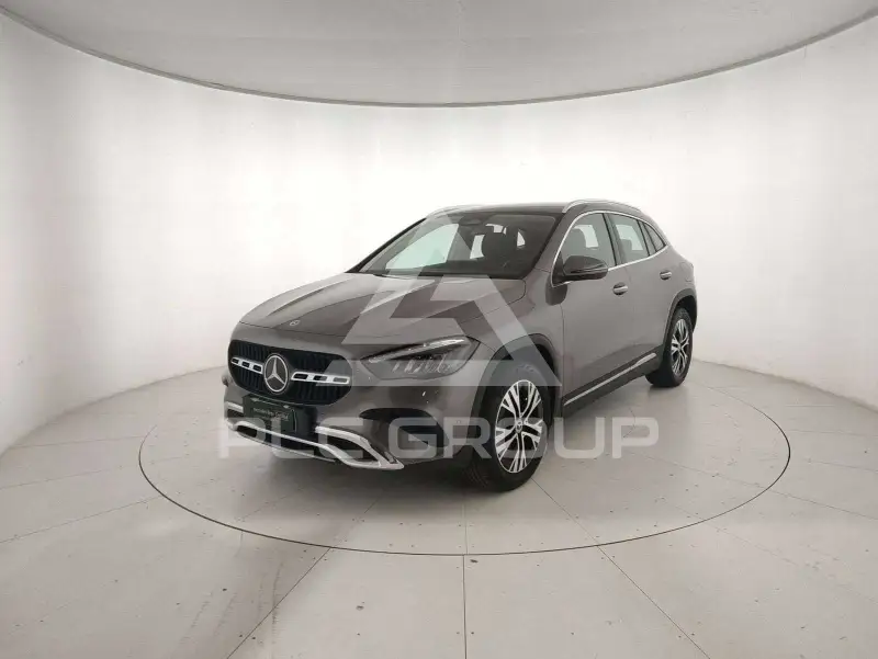 2023 Mercedes Benz GLA 250