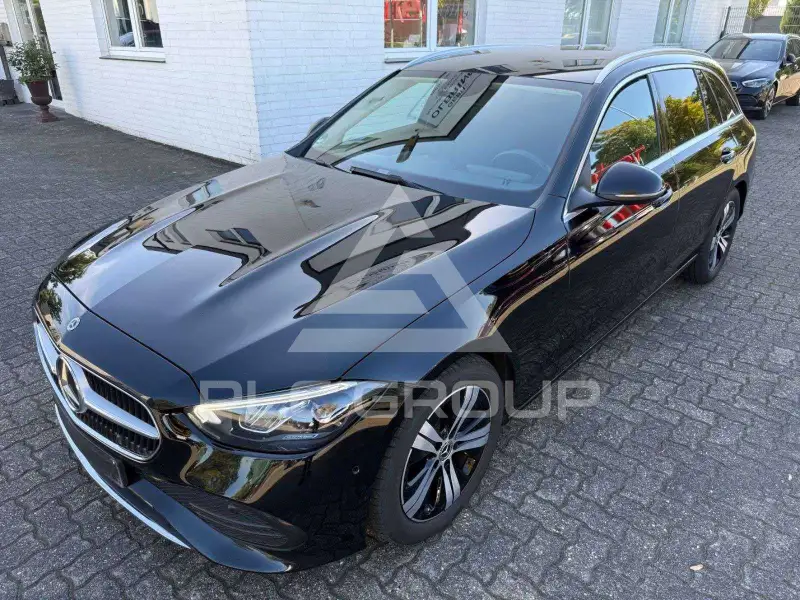 2023 Mercedes Benz C 220
