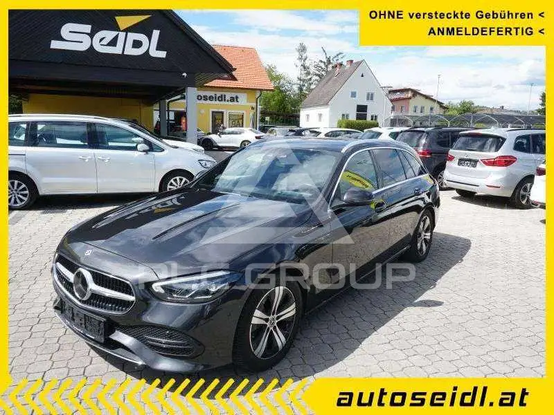 2023 Mercedes Benz C 220