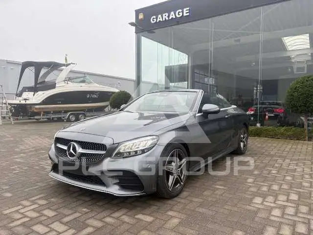 2023 Mercedes Benz C 220