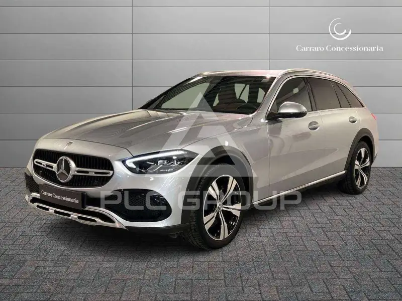 2023 Mercedes Benz C 220