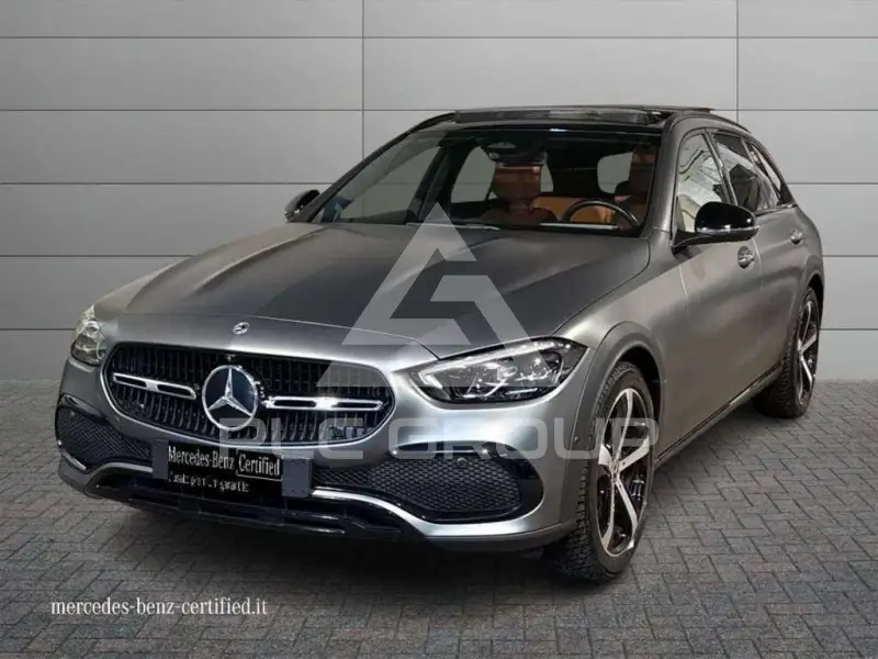 2023 Mercedes Benz C 220